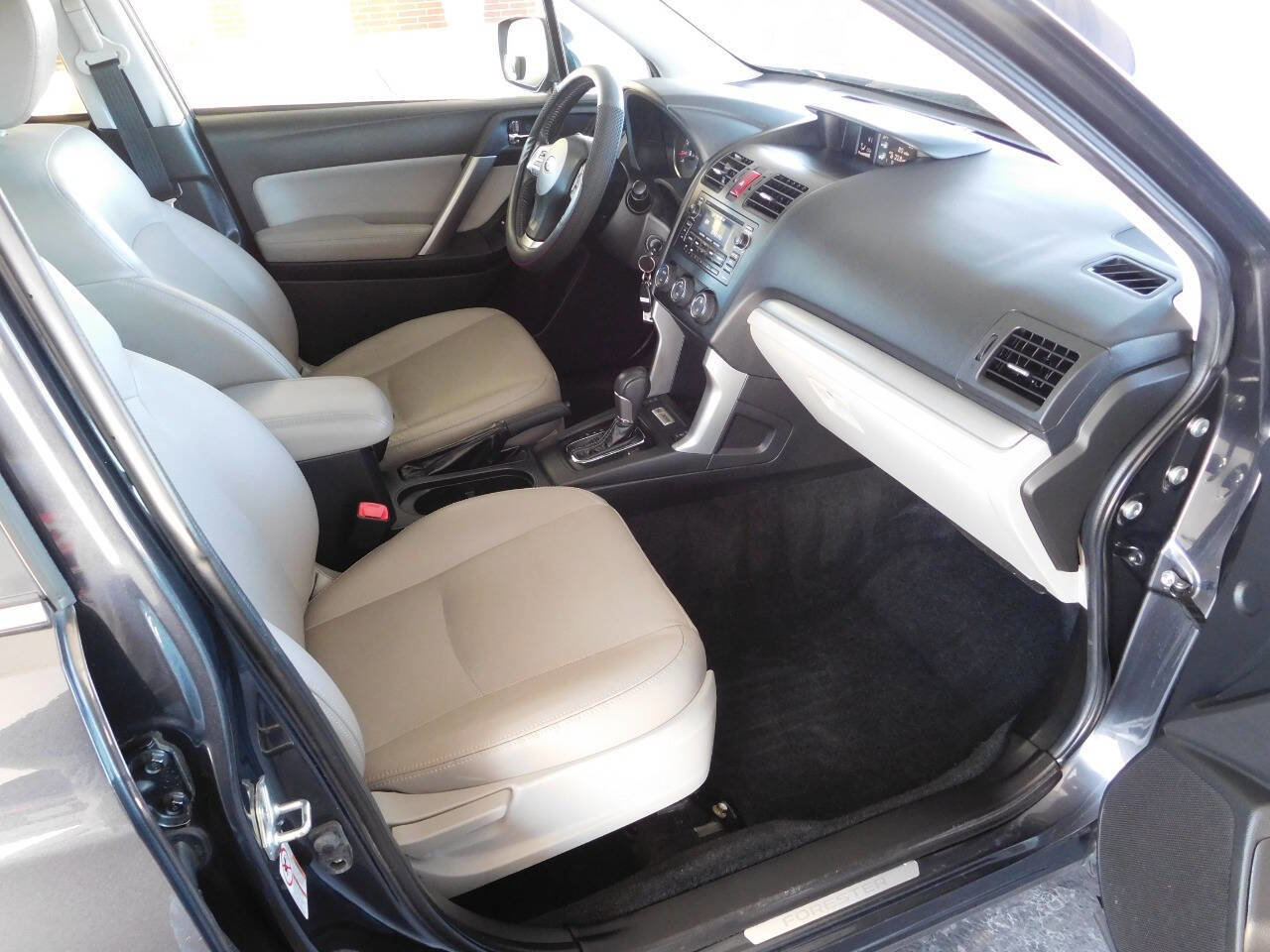 Used 2015 Subaru Forester 2.5i Limited w/ Popular Package #2 image 5