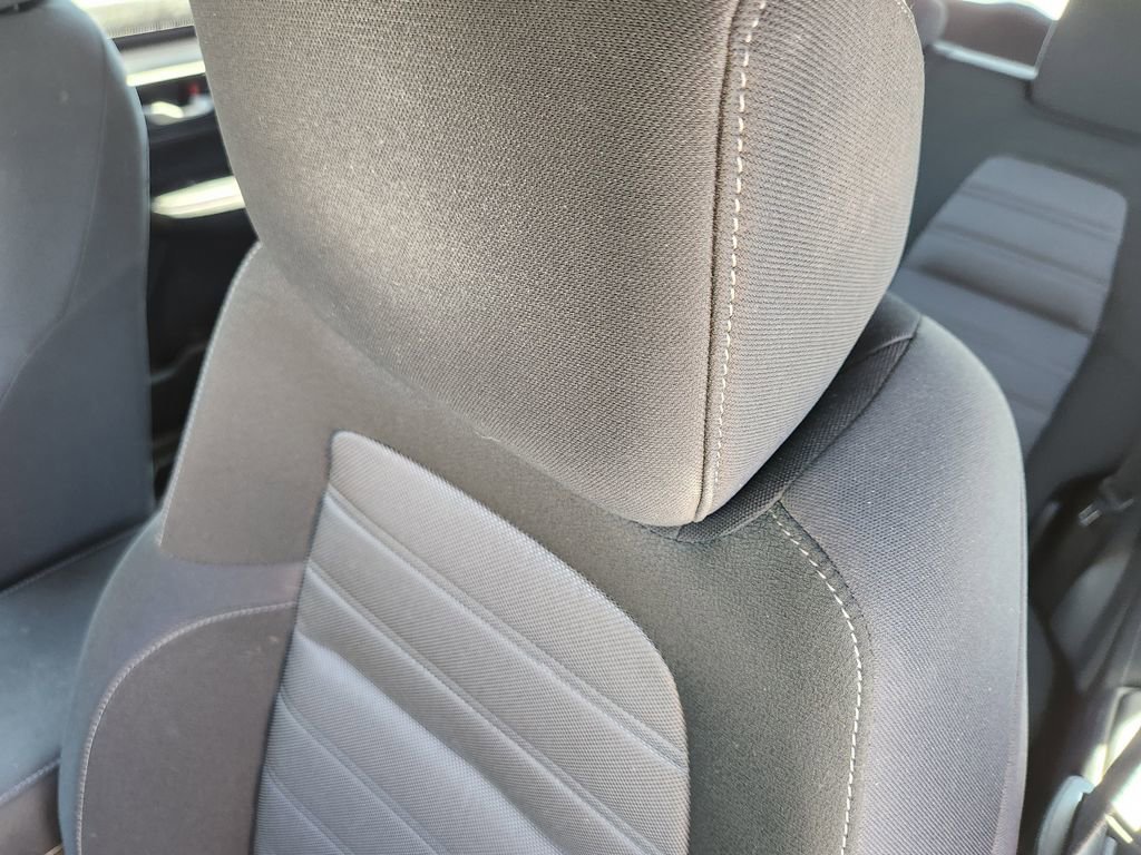 Used 2021 Honda CR-V Special Edition image 12