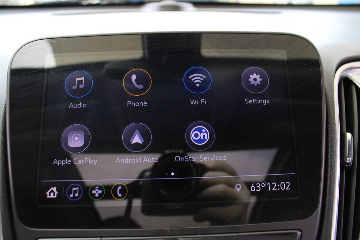Used 2020 Chevrolet Malibu LT FWD image 30