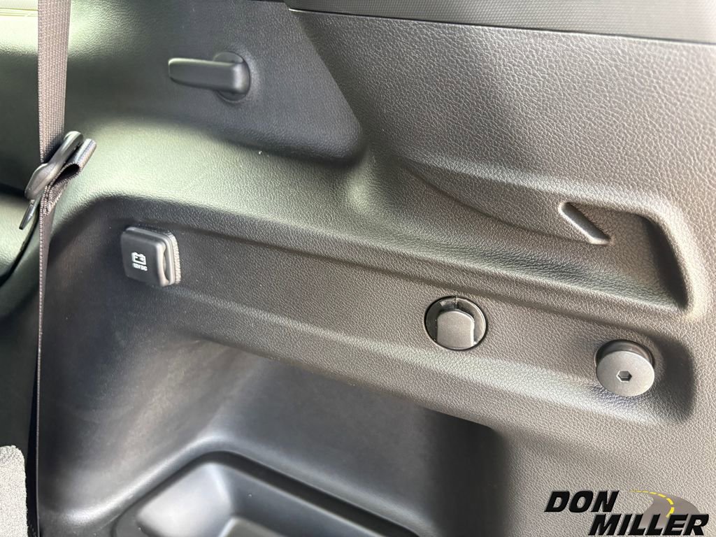 New 2025 Jeep Grand Cherokee L Laredo image 28