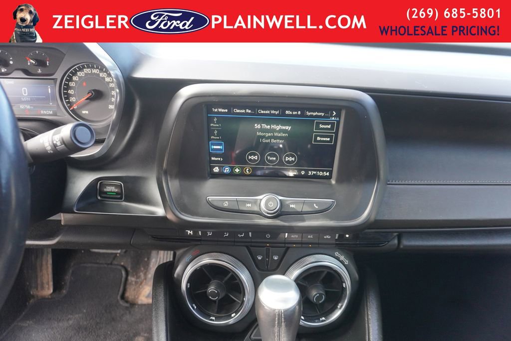Used 2019 Chevrolet Camaro LT image 15