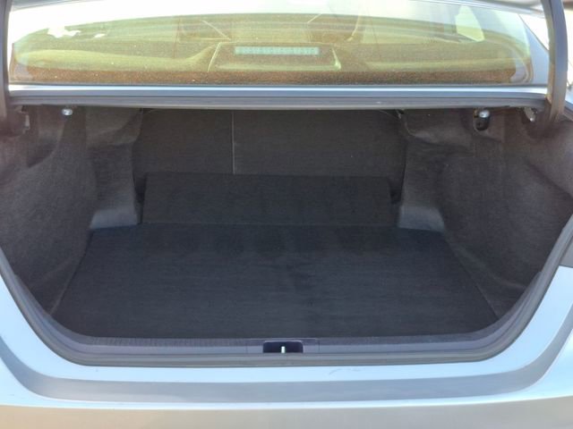 Used 2023 Toyota Camry SE image 6