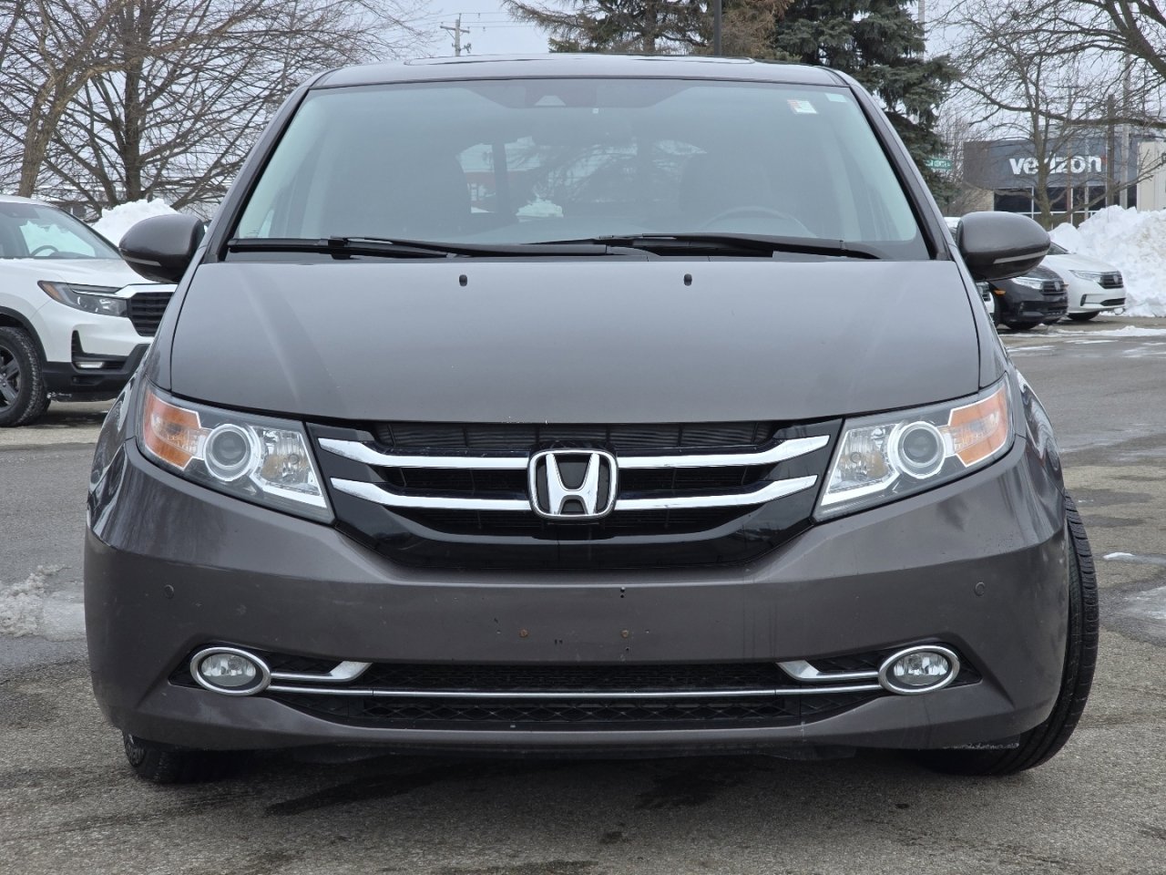 Used 2015 Honda Odyssey Touring Elite image 18