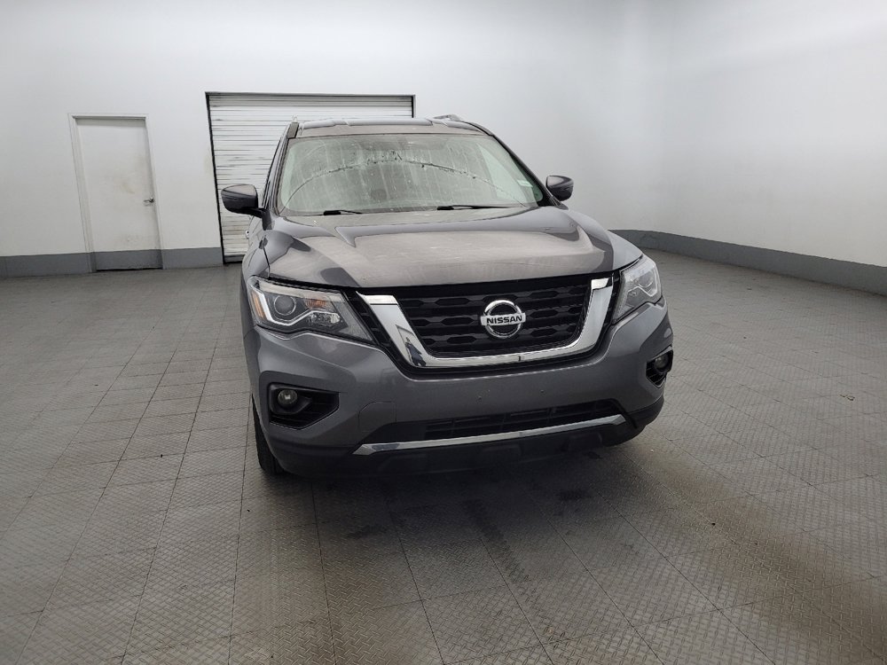 Used 2020 Nissan Pathfinder SV image 14