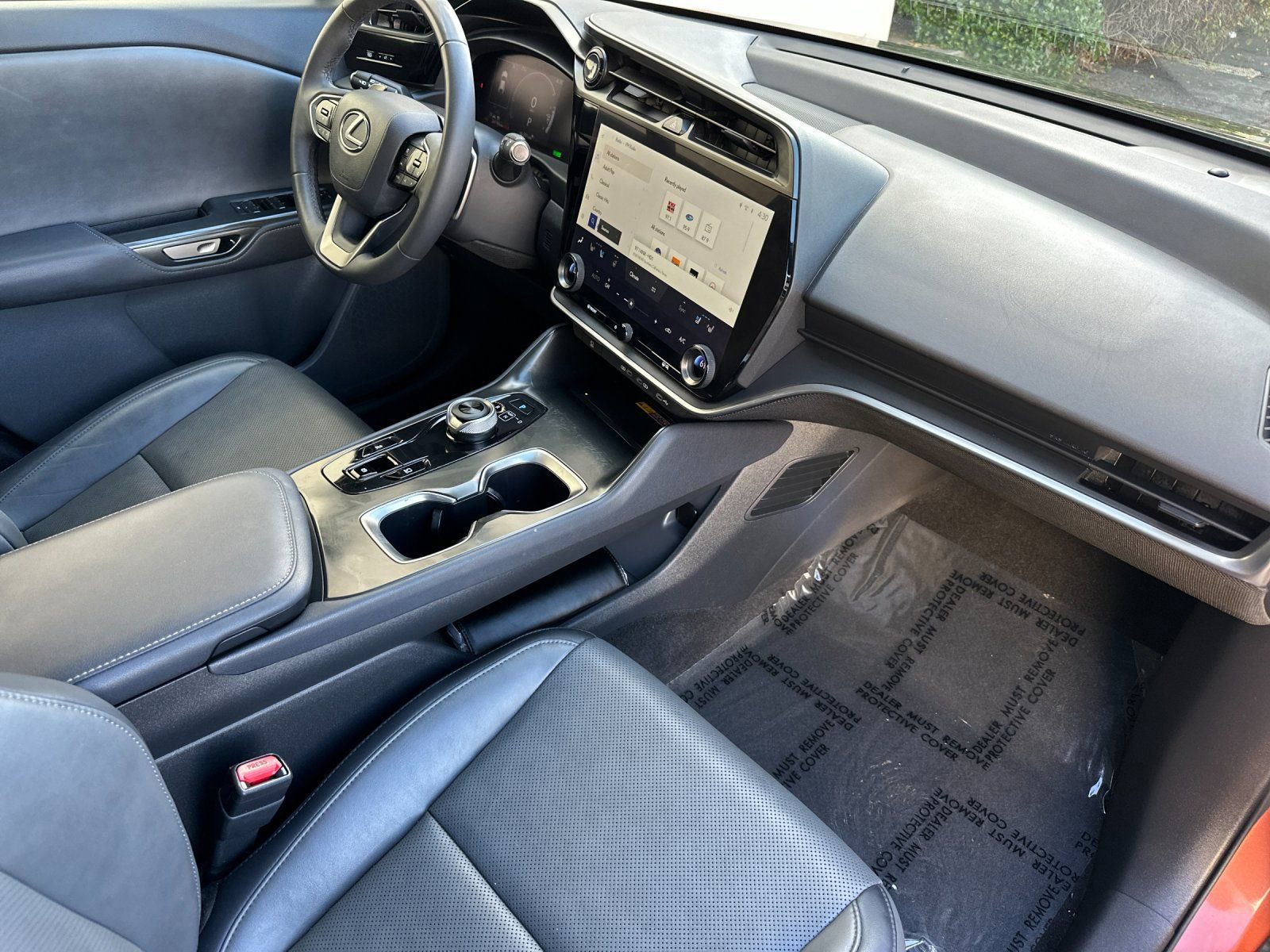 Used 2024 Lexus RZ 300e Premium w/ Accessory Package (A2) image 18