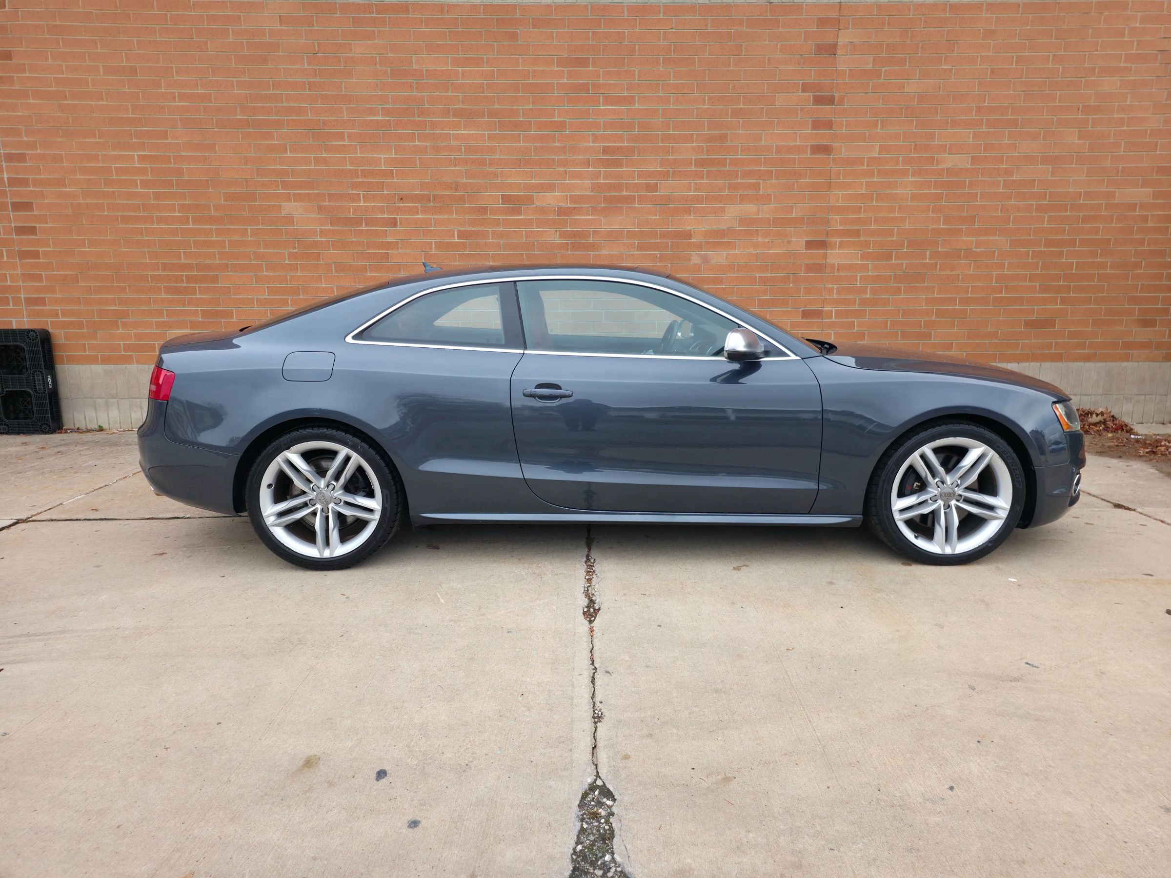 Used 2011 Audi S5 Prestige image 5
