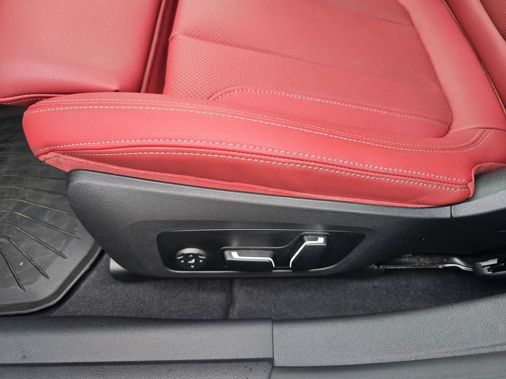 Used 2025 BMW i4 eDrive40 w/ Premium Package RWD image 24