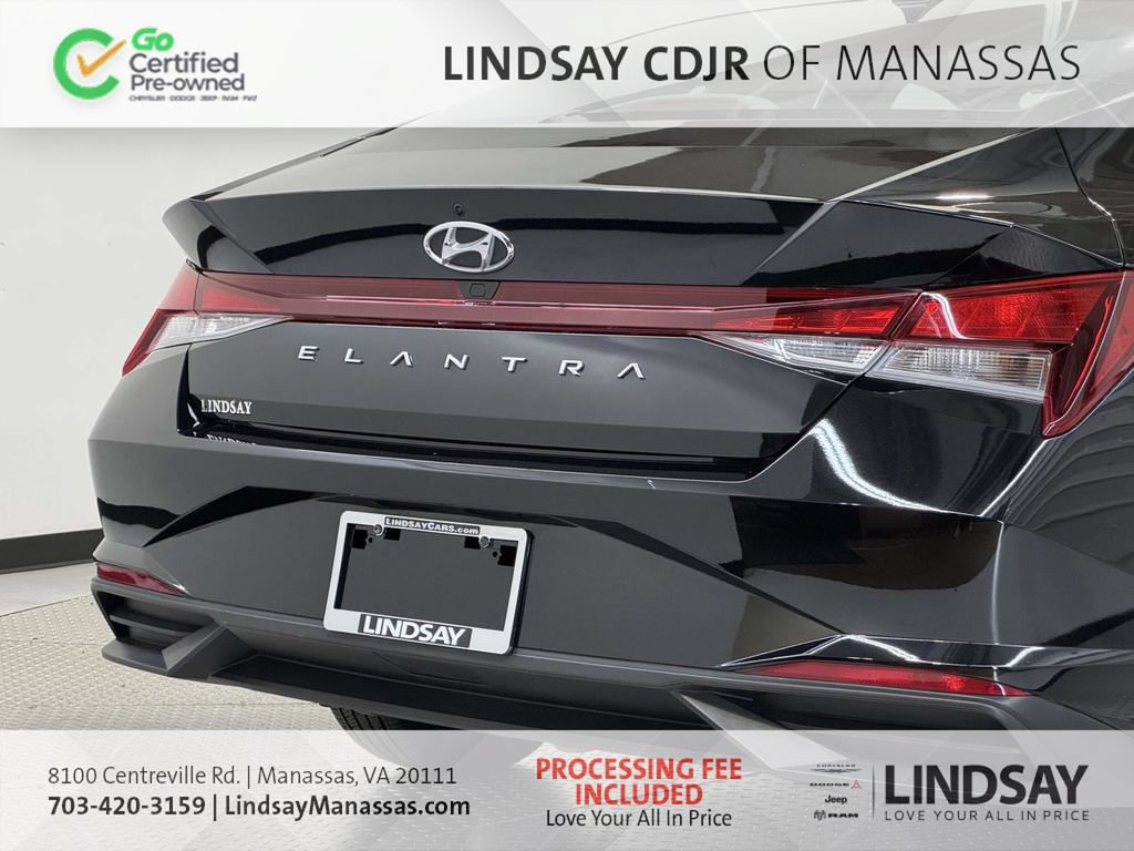 Used 2023 Hyundai Elantra SEL FWD image 9