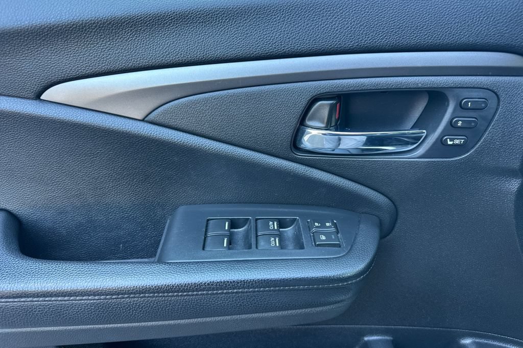 Certified 2020 Honda Pilot EX-L image 5