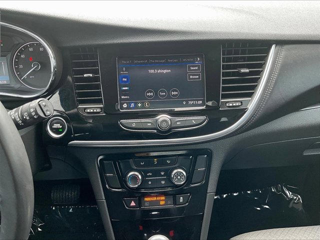Used 2022 Buick Encore Preferred FWD image 8