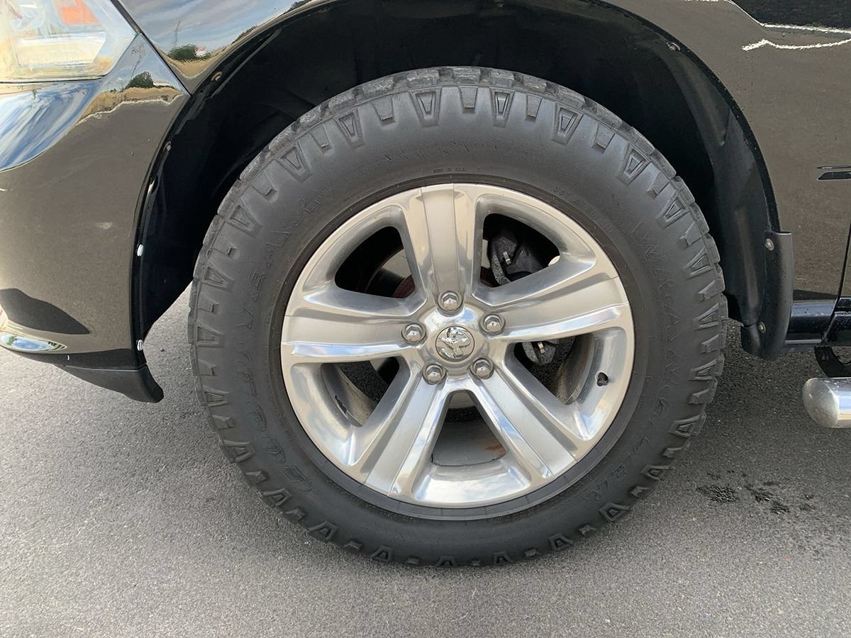 Used 2014 RAM 1500 Sport w/ Sport Premium Group AWD/4WD image 11