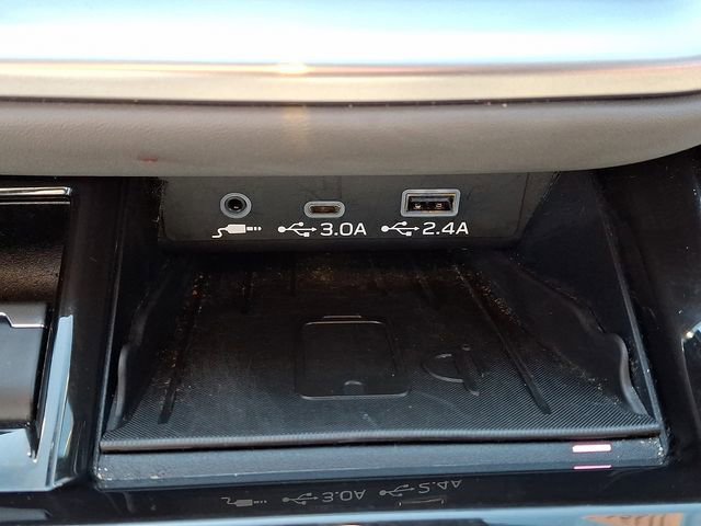 Used 2023 Subaru Outback Onyx Edition image 25