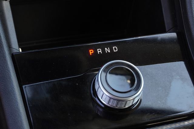 Used 2024 Jeep Grand Cherokee L Limited w/ Black Appearance Package image 28