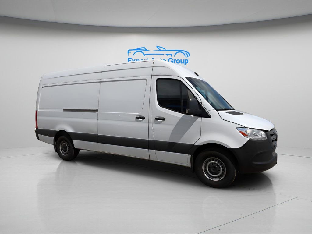 Used 2023 Mercedes-Benz Sprinter 2500 image 1