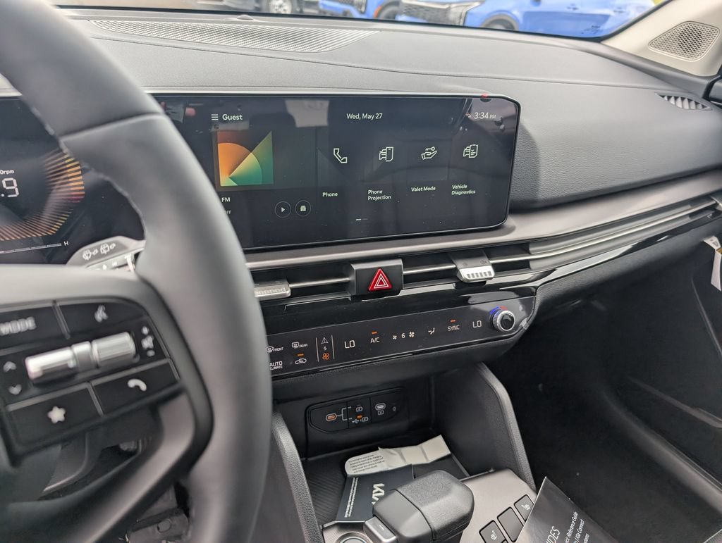 New 2026 Kia Sportage EX FWD image 18