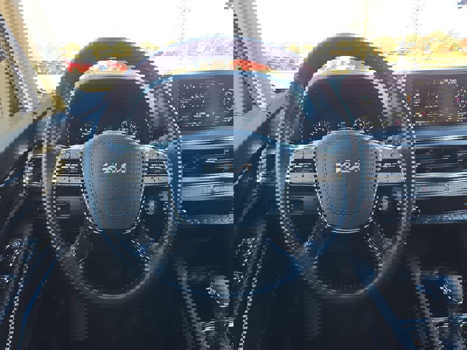 Certified 2022 Kia Telluride LX image 21