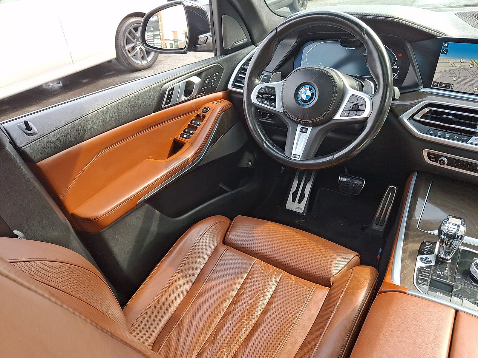 Used 2022 BMW X5 xDrive45e w/ M Sport Package AWD/4WD image 15