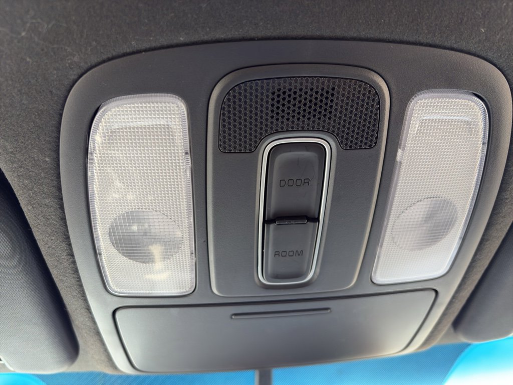 Used 2017 Kia Soul Base image 21