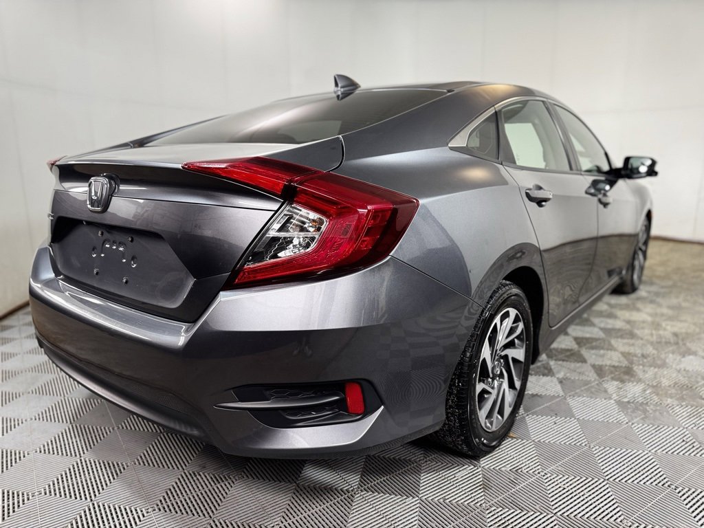 Used 2017 Honda Civic EX image 4