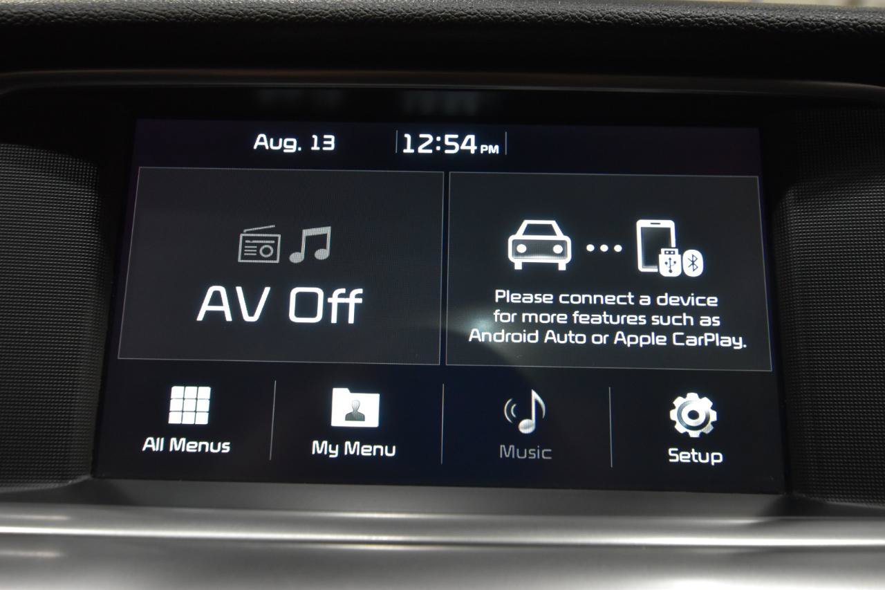 Used 2020 Kia Optima SE FWD image 19