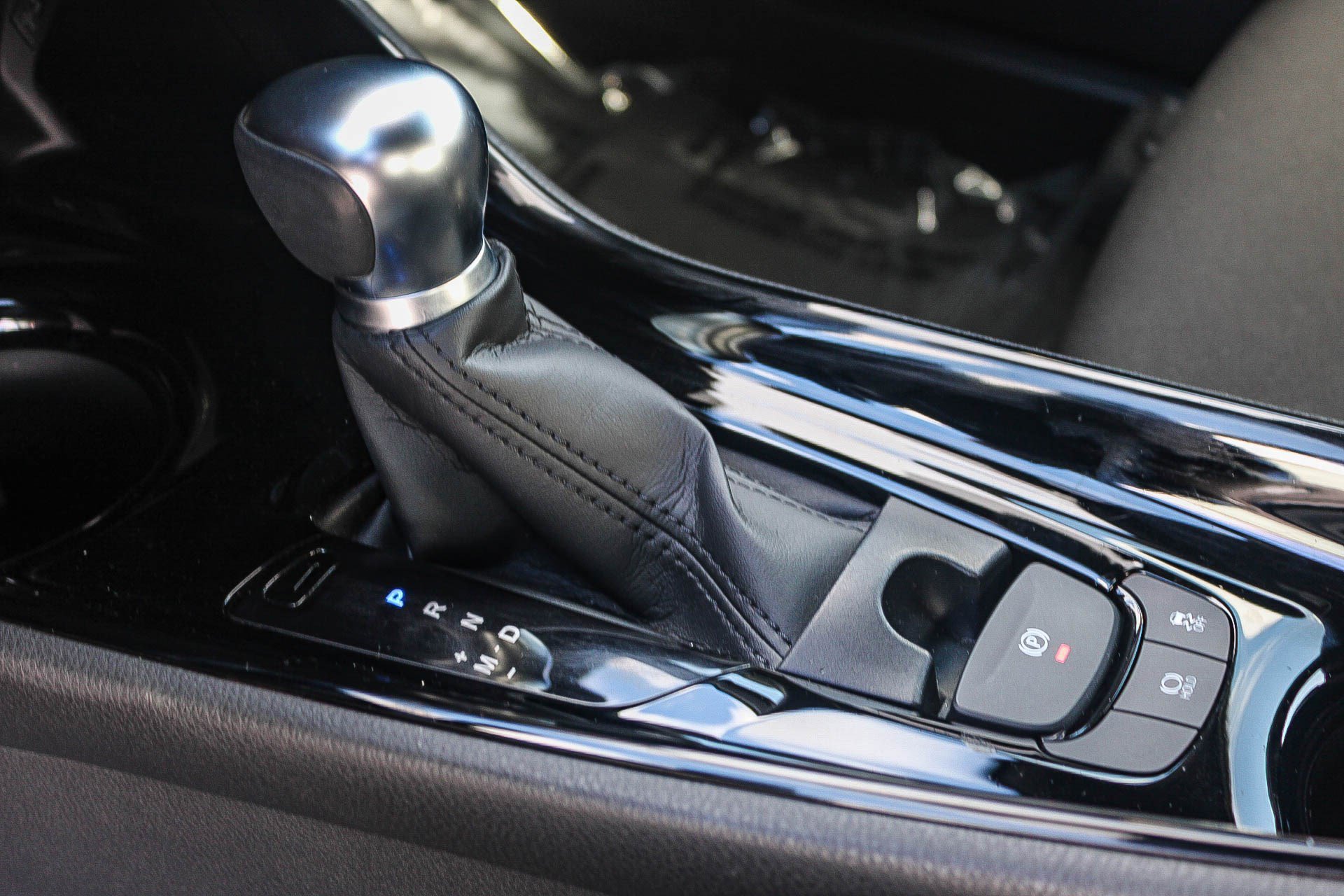 Certified 2021 Toyota C-HR XLE image 20