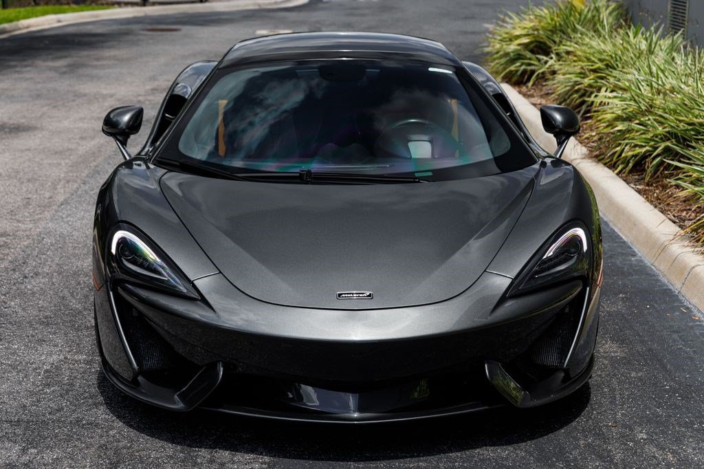 Used 2019 McLaren 570S Spider RWD image 32