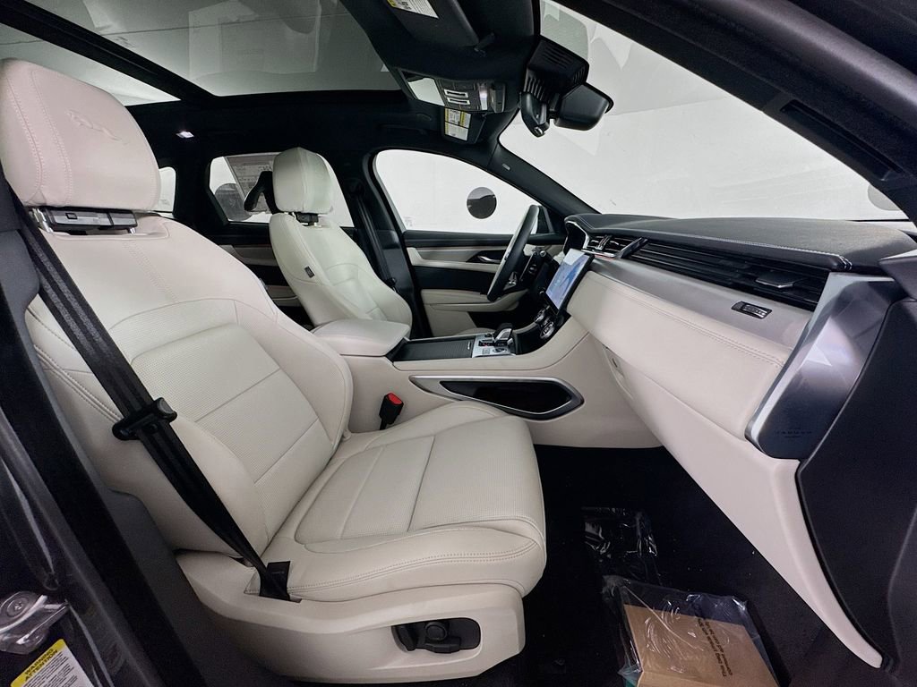New 2026 Jaguar F-PACE R-Dynamic S image 28