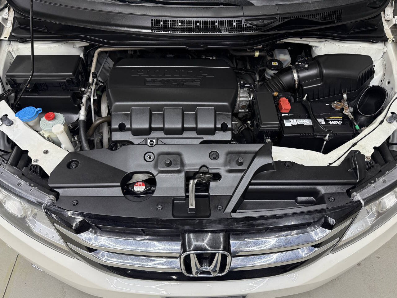 Used 2017 Honda Odyssey Touring image 7