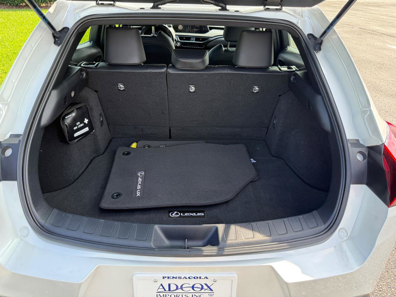 Used 2021 Lexus UX 200 w/ Accessory Package (A2) FWD image 40