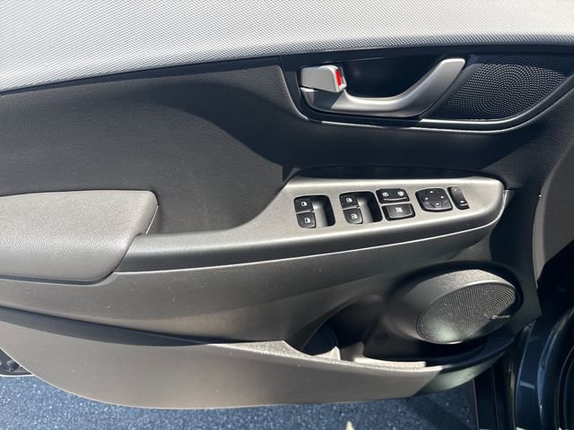 Used 2019 Hyundai Kona Limited AWD/4WD image 9