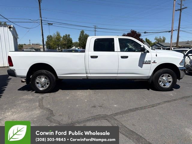 Used 2015 RAM 3500 Tradesman w/ Chrome Appearance Group AWD/4WD image 4