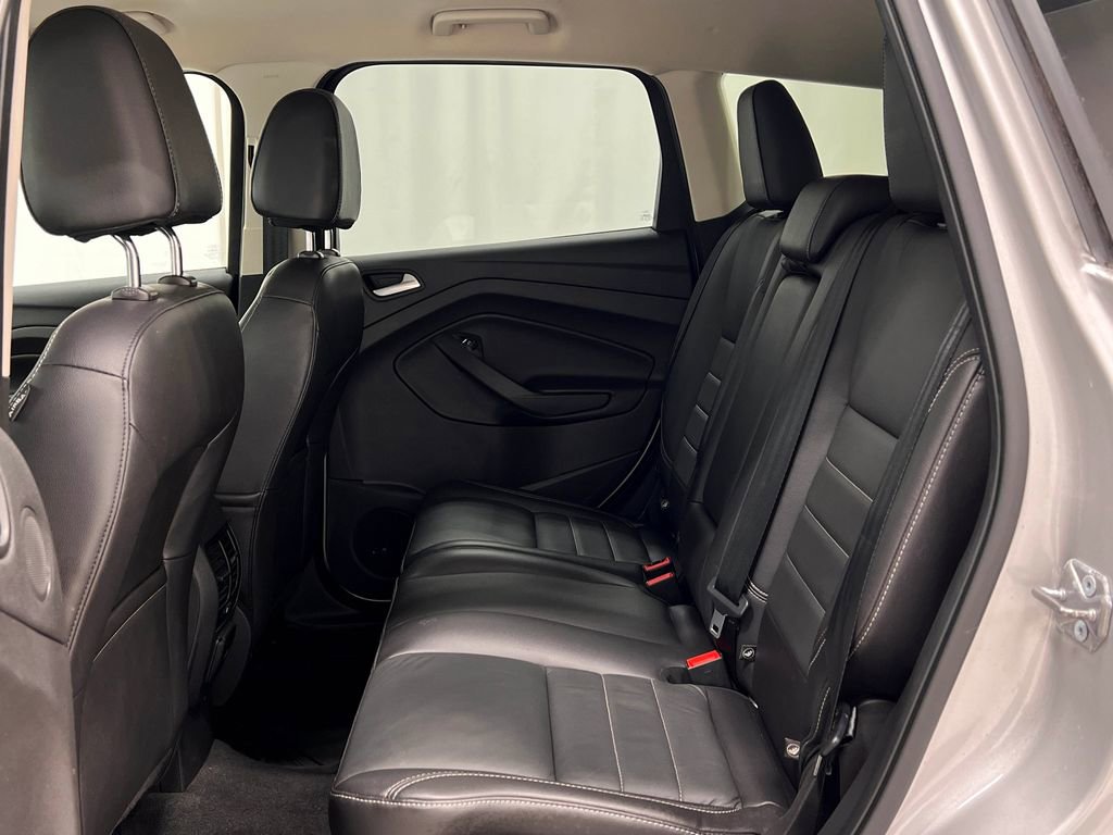 Used 2016 Ford Escape Titanium image 28