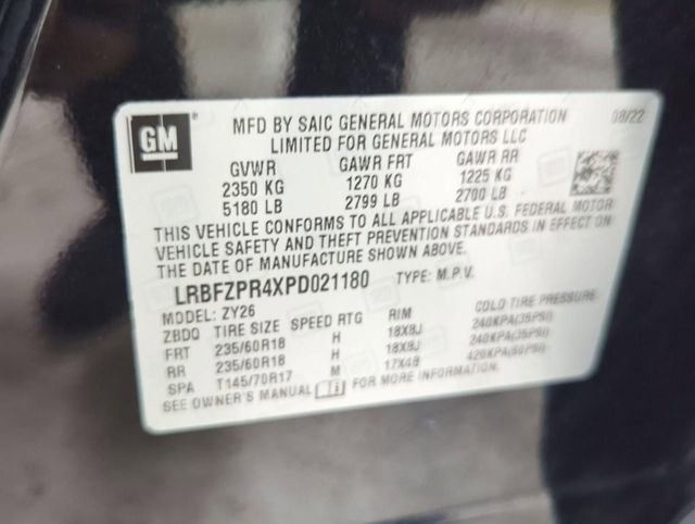 Used 2023 Buick Envision Essence image 29