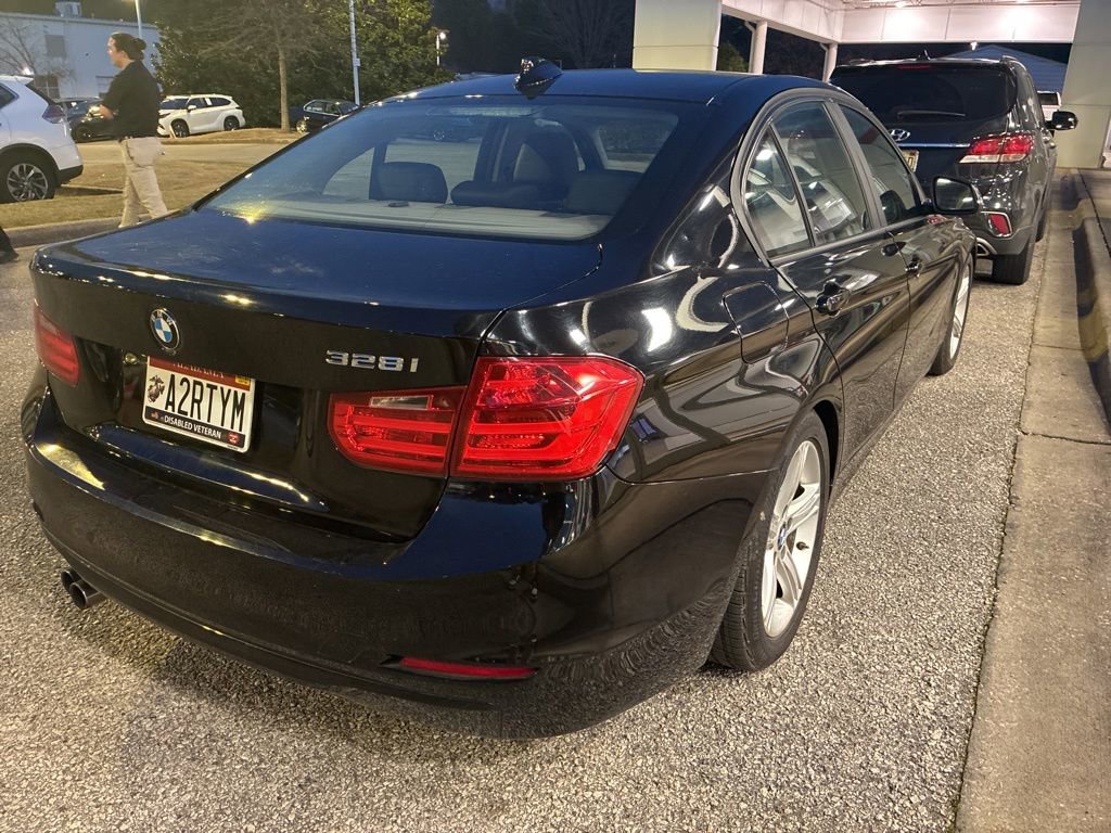 Used 2015 BMW 328i 328i image 3