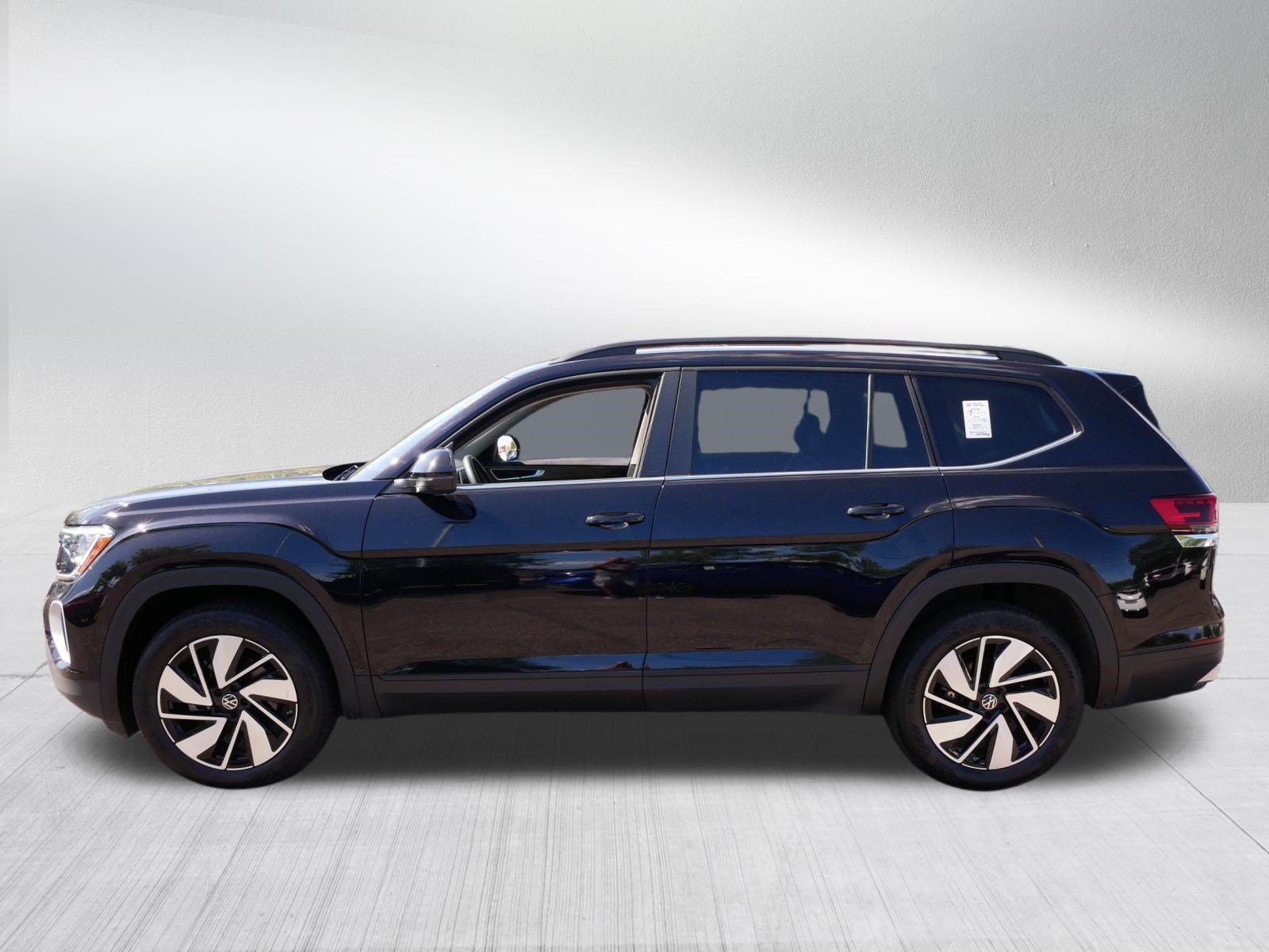 Certified 2024 Volkswagen Atlas SE AWD/4WD image 4