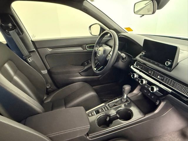 Used 2025 Honda Civic Sport image 42