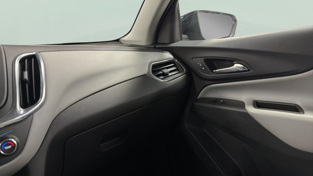 Used 2024 Chevrolet Equinox LS w/ Sport Edition FWD image 32