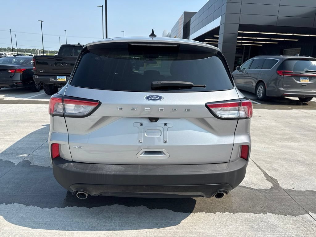 Used 2021 Ford Escape SE w/ SE Sport Appearance Package FWD image 7