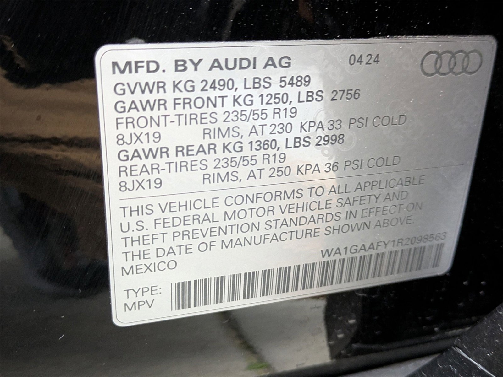 Used 2024 Audi Q5 2.0T Premium w/ Summer of Audi Package image 17