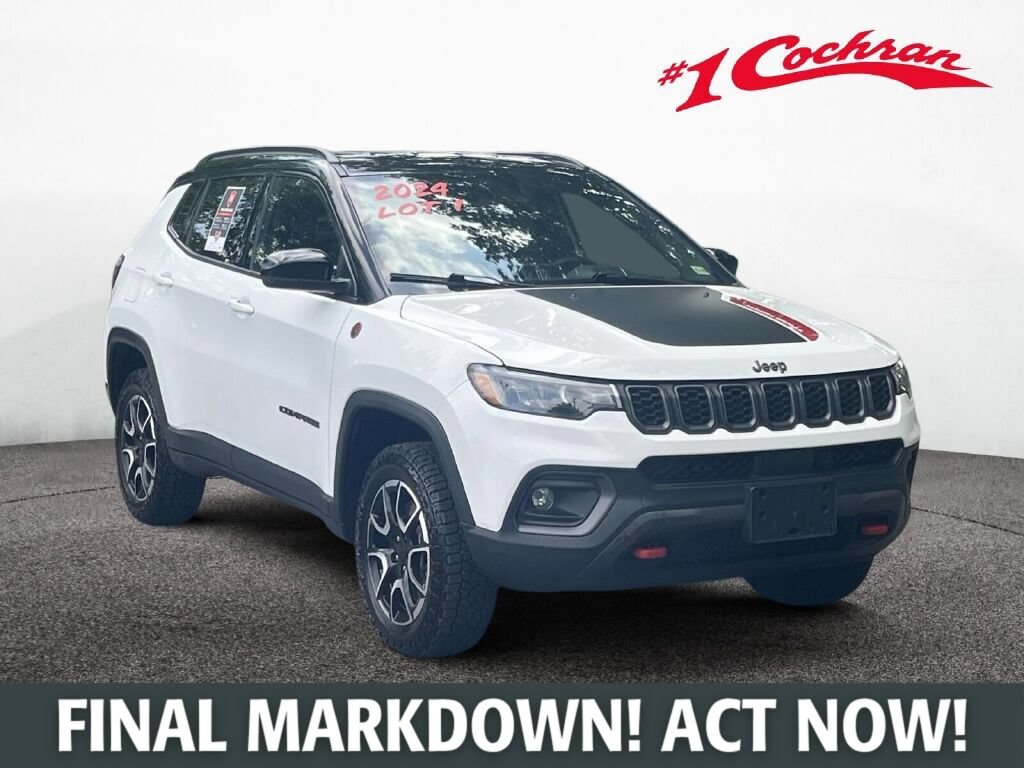 Used 2024 Jeep Compass Trailhawk