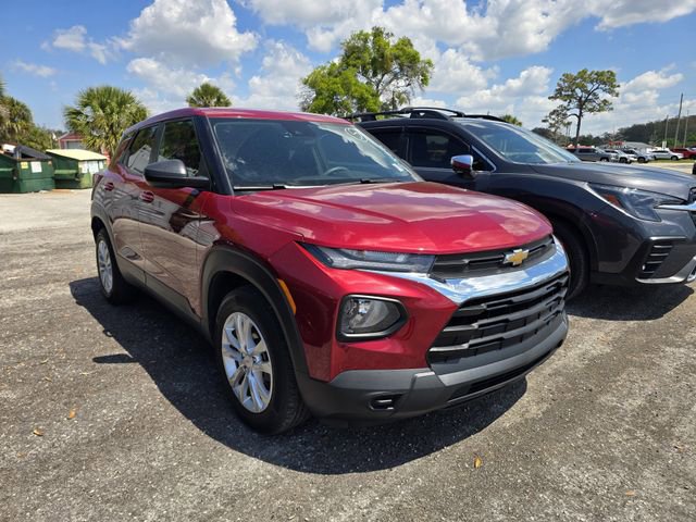 Used 2021 Chevrolet TrailBlazer LS image 2