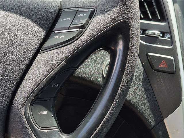 Used 2012 Hyundai Sonata SE w/ Navigation & Sunroof Pkg FWD image 12