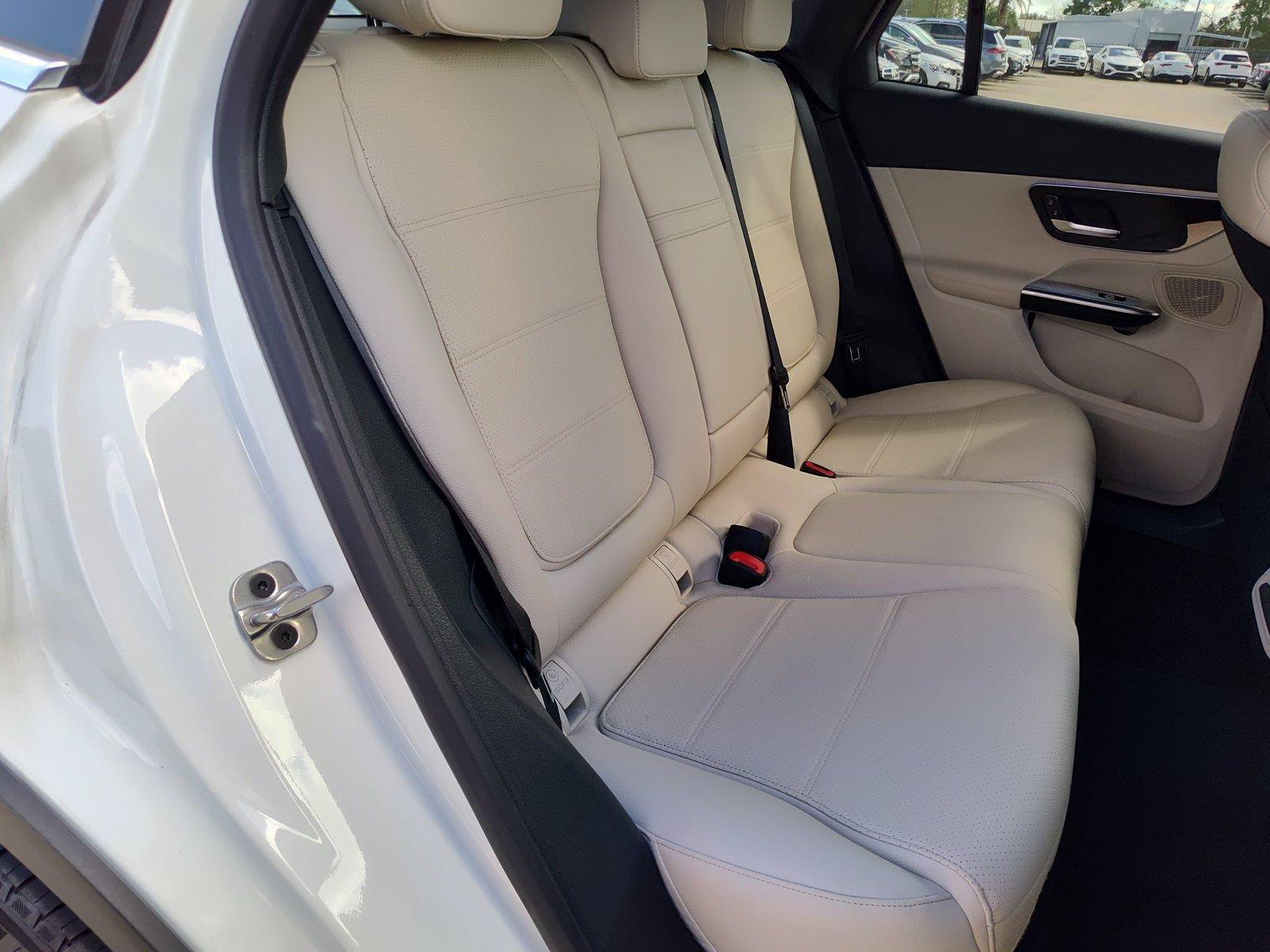 Certified 2026 Mercedes-Benz GLC 300 4MATIC image 13