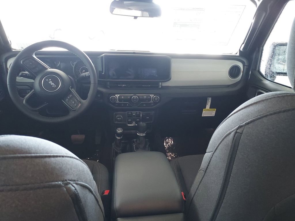 New 2025 Jeep Gladiator Sport image 10