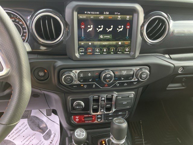 Certified 2023 Jeep Wrangler Rubicon 392 w/ Trailer Tow Package image 18