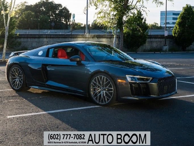 Used 2018 Audi R8 V10 plus AWD/4WD video 1