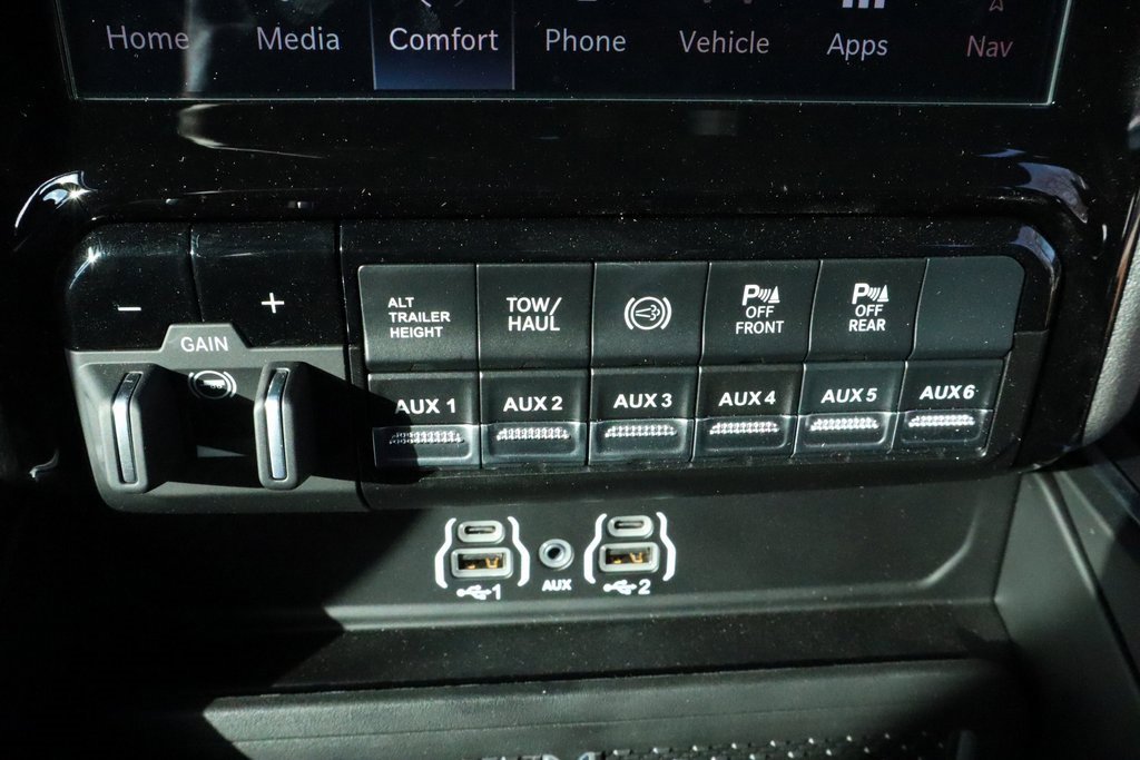 New 2026 RAM 3500 Laramie w/ Max Tow Package image 11