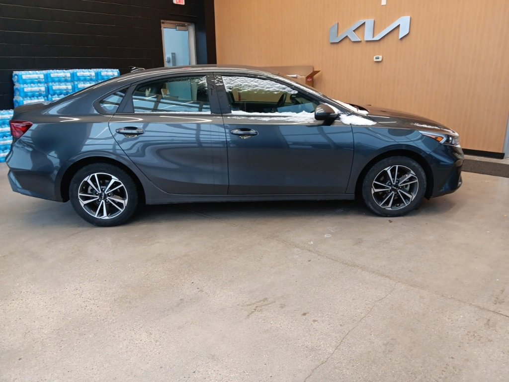 Used 2023 Kia Forte LXS image 16