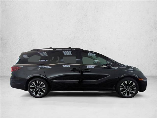 Used 2025 Honda Odyssey Elite video 4