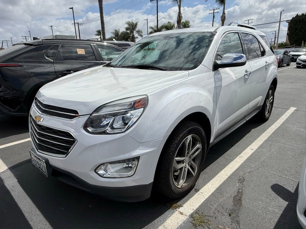 Used 2017 Chevrolet Equinox Premier w/ Enhanced Convenience Package AWD/4WD image 2